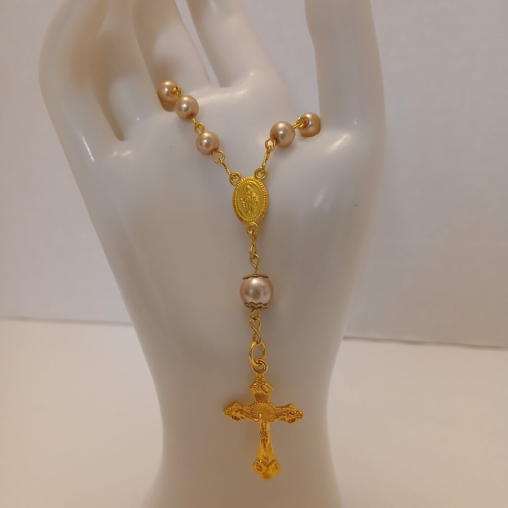 Gold Pearl and Enamel - Rosary for Rearview Mirror - Mini Rosary